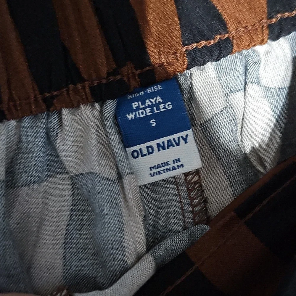Old Navy Womens Checkered Black and Brown Playa Wide Leg Pants - Picture 2 of 4